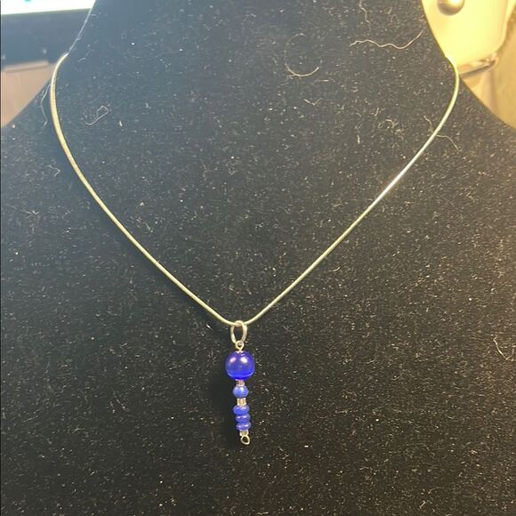 Elegant Blue Beaded Necklace - Picture 1 of 3